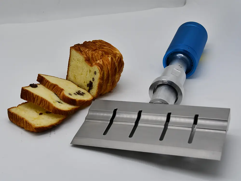 20Khz Ultrasonic Food Cutting Machine  (1)