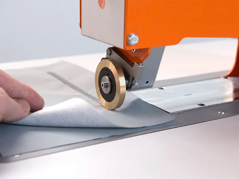 35Khz Ultrasonic Sewing Welding Device (1)